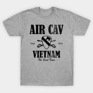 Air Cav Vietnam - The First Team (subdued) (distressed) T-Shirt